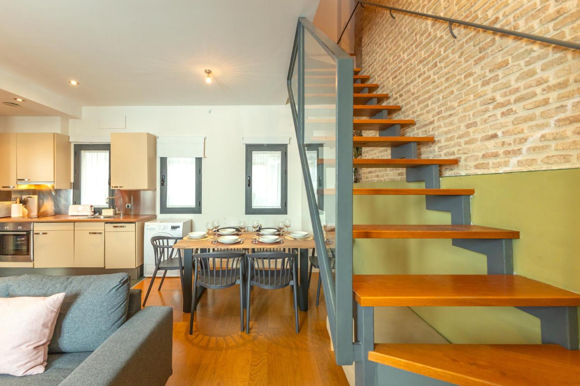 La Maestranza Charming One Or Two Bedrooms Apartments By Ocityzen Sevilla Exterior foto