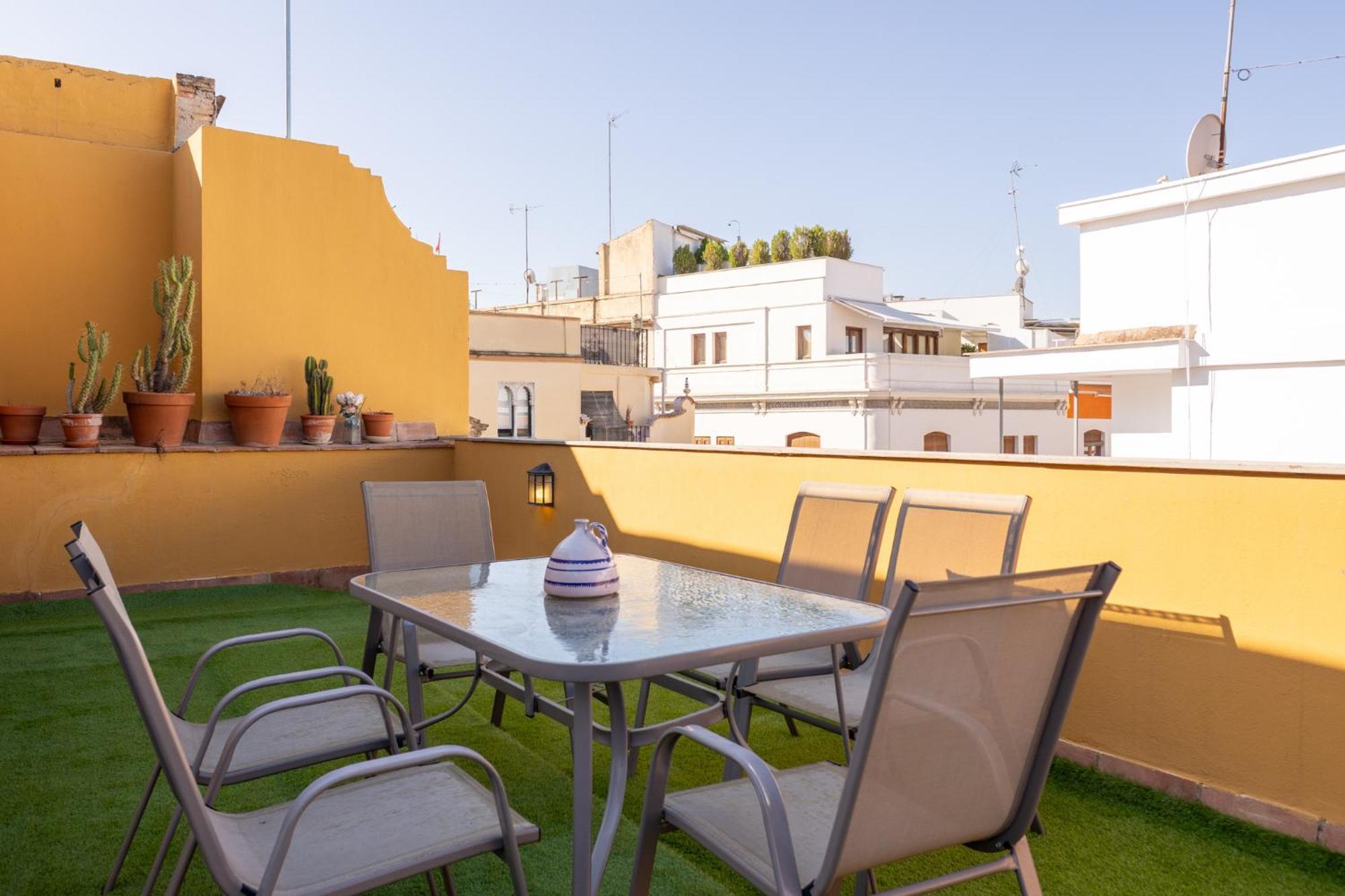 La Maestranza Charming One Or Two Bedrooms Apartments By Ocityzen Sevilla Exterior foto